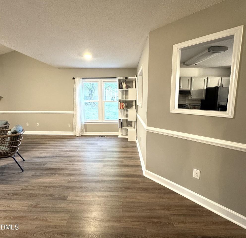 614 Windsong Ln - Photo 6 of 26