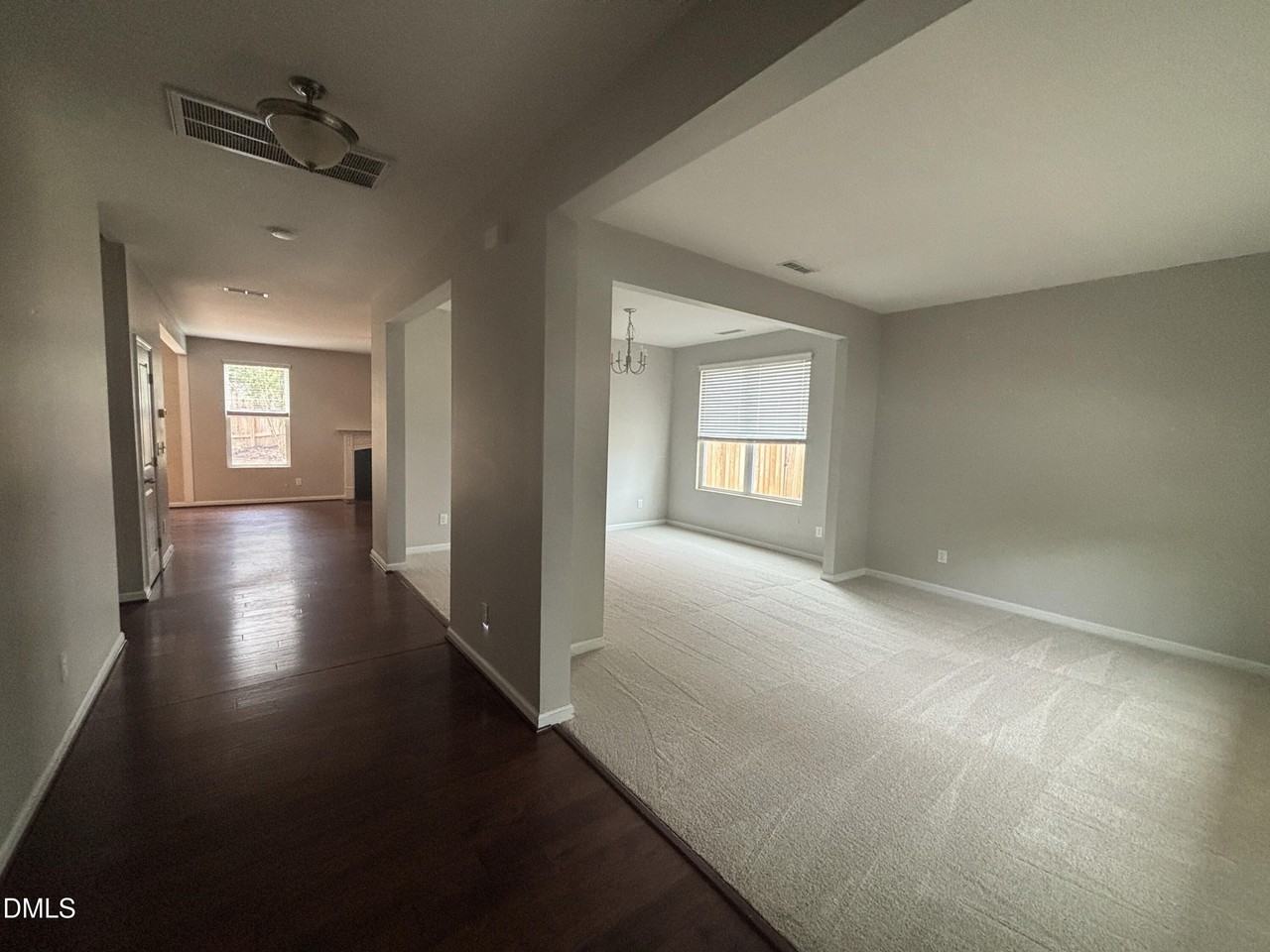 4 White Spruce Ct - Photo 2 of 50