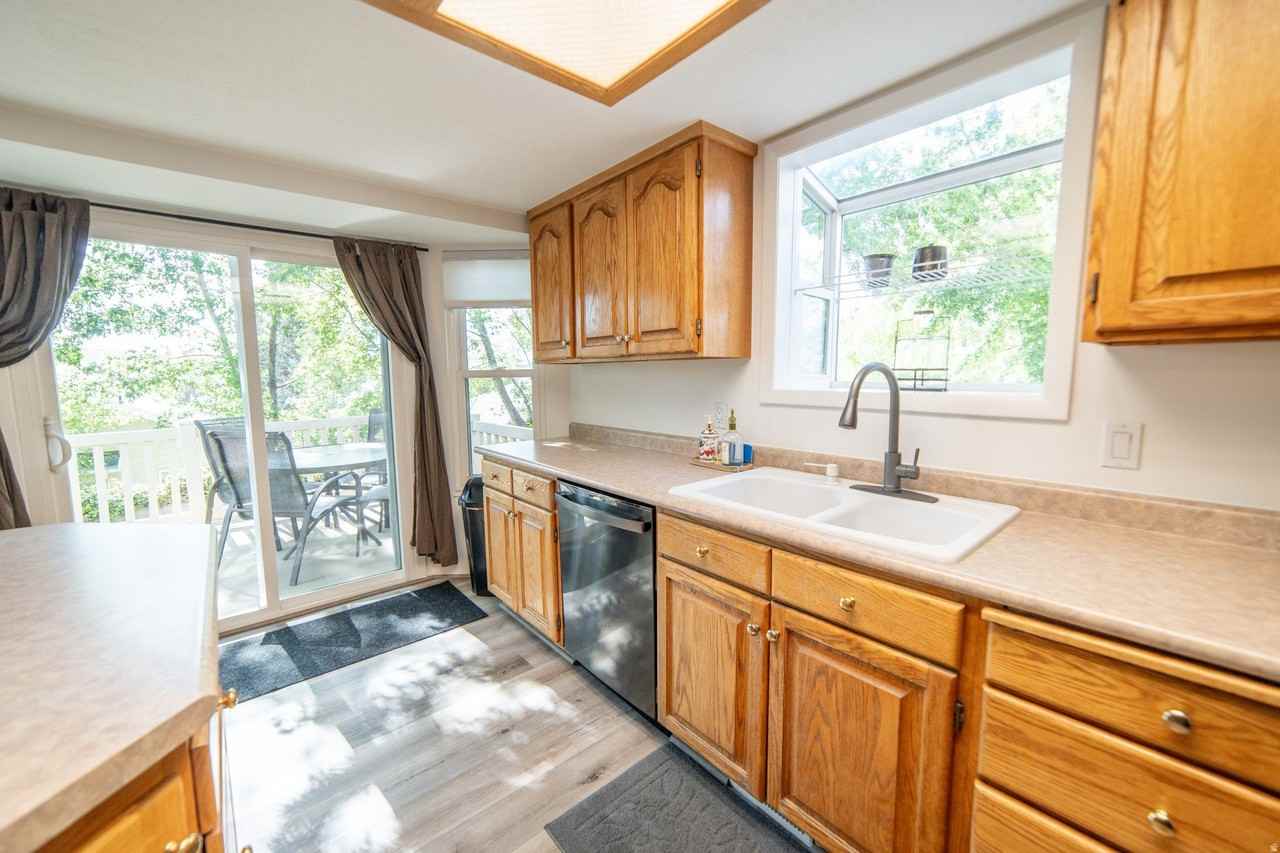 11332 S Alondra Way - Photo 5 of 40