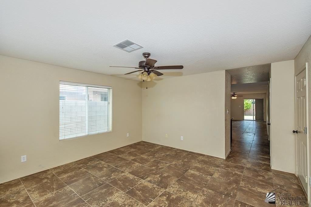 7120 E 36th Pl - Photo 5 of 26