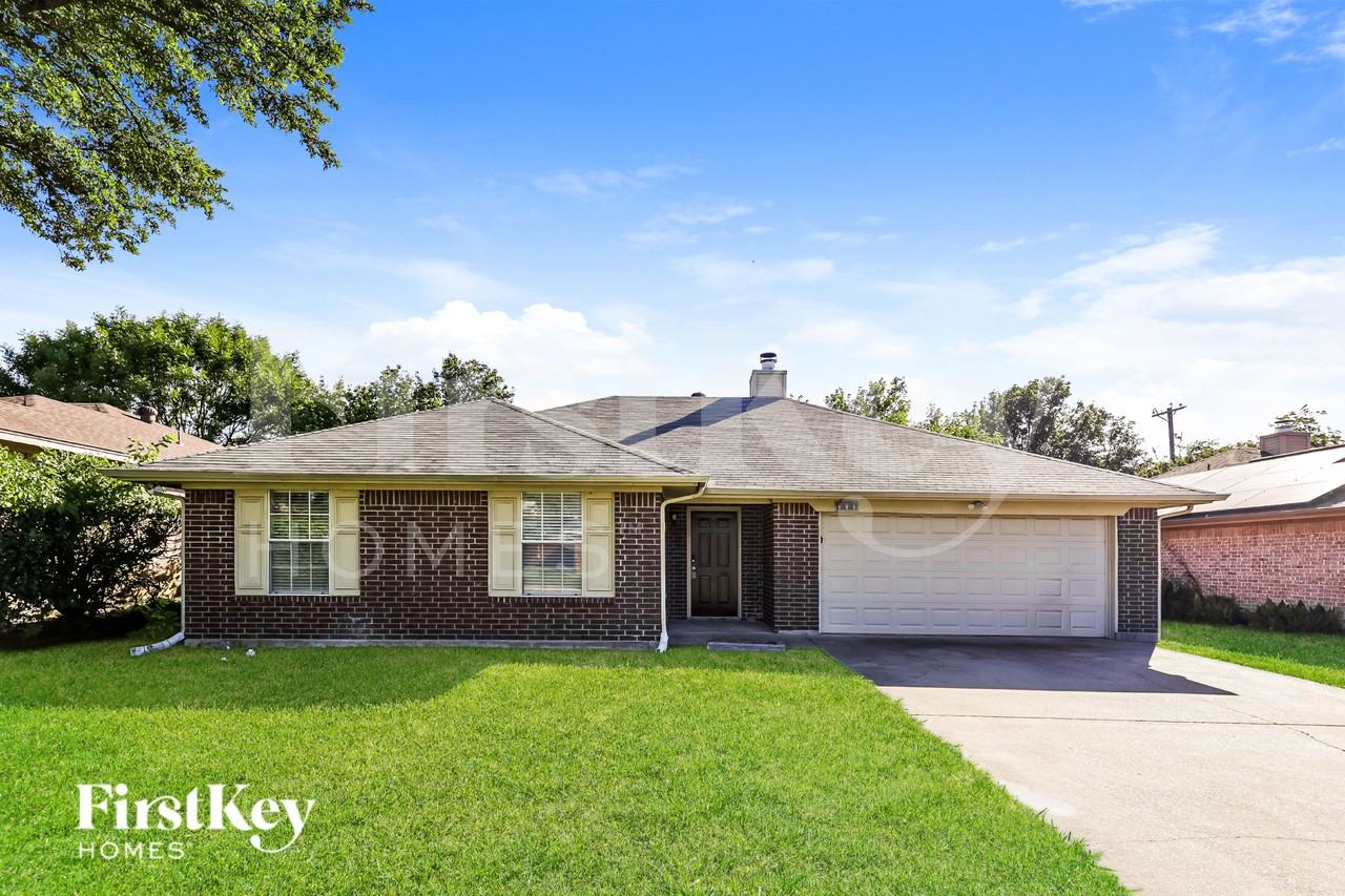 606 Plainview Dr