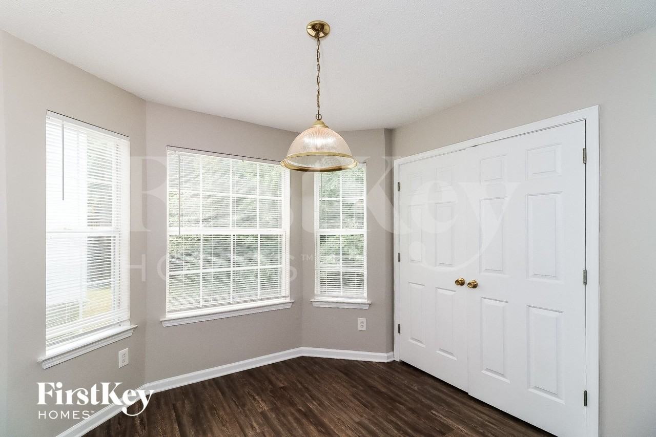 3626 Lower Creek Dr - Photo 5 of 15
