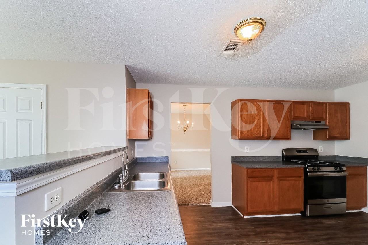 3626 Lower Creek Dr - Photo 6 of 15