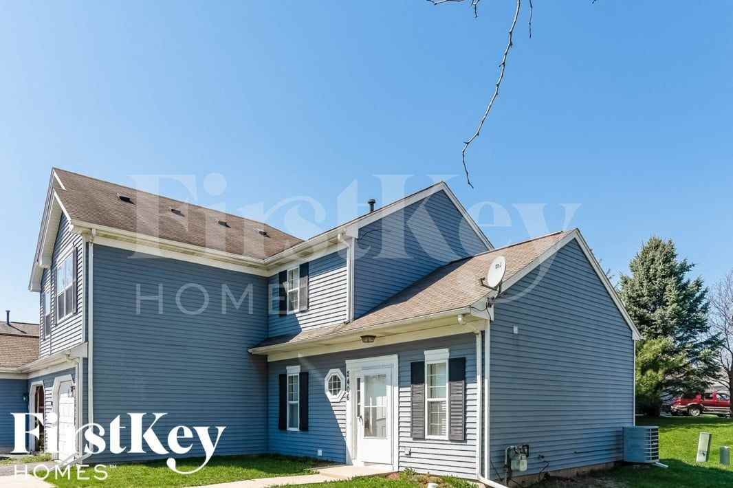 2406 Aspen Dr - Photo 2 of 15
