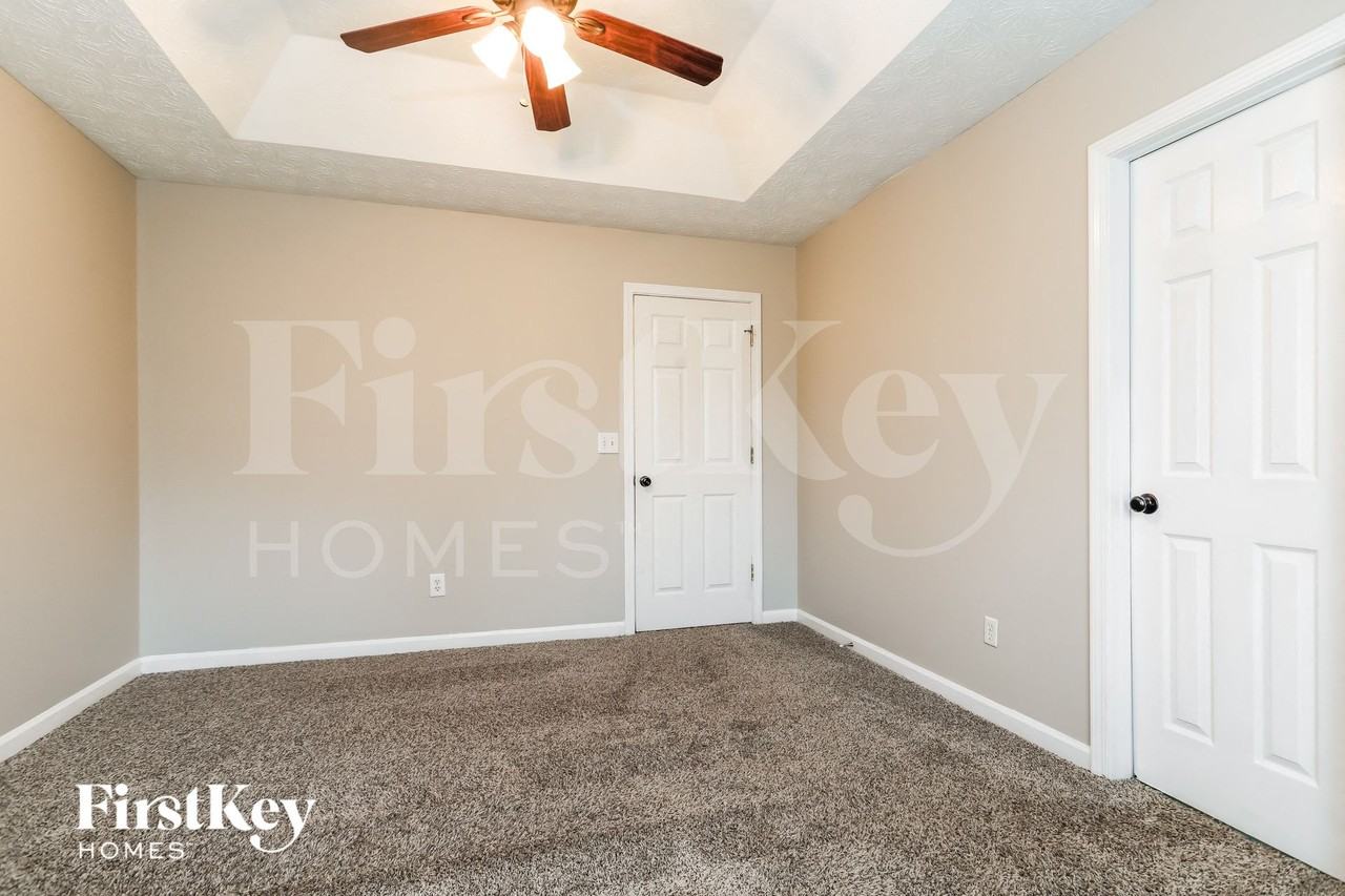 204 Whistleville Ct - Photo 7 of 15