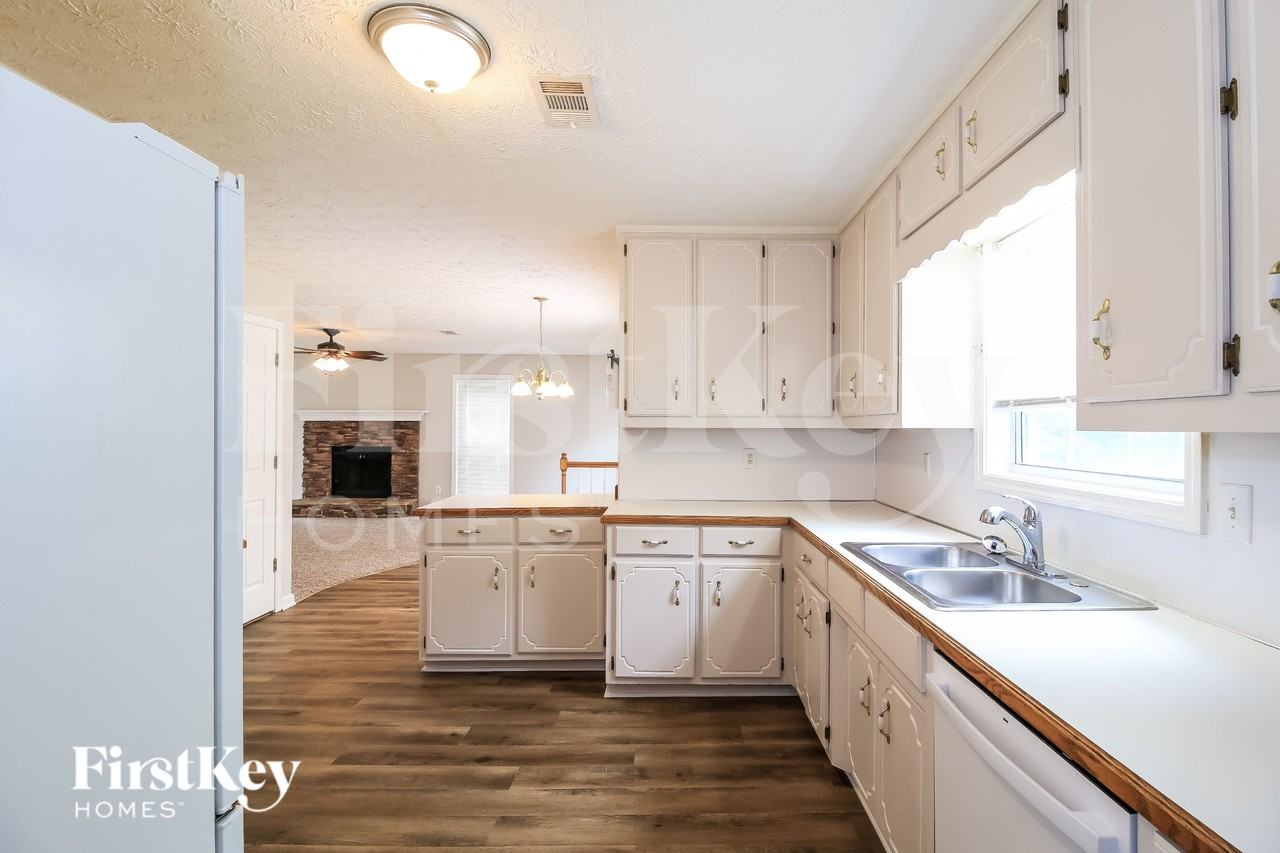 15 Fenwick Way - Photo 7 of 16