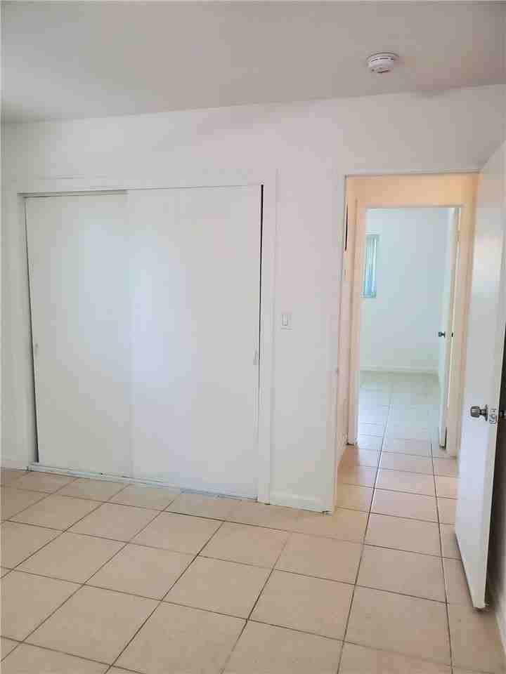 1713 Sw 11th Ct #2 - Photo 3 of 6