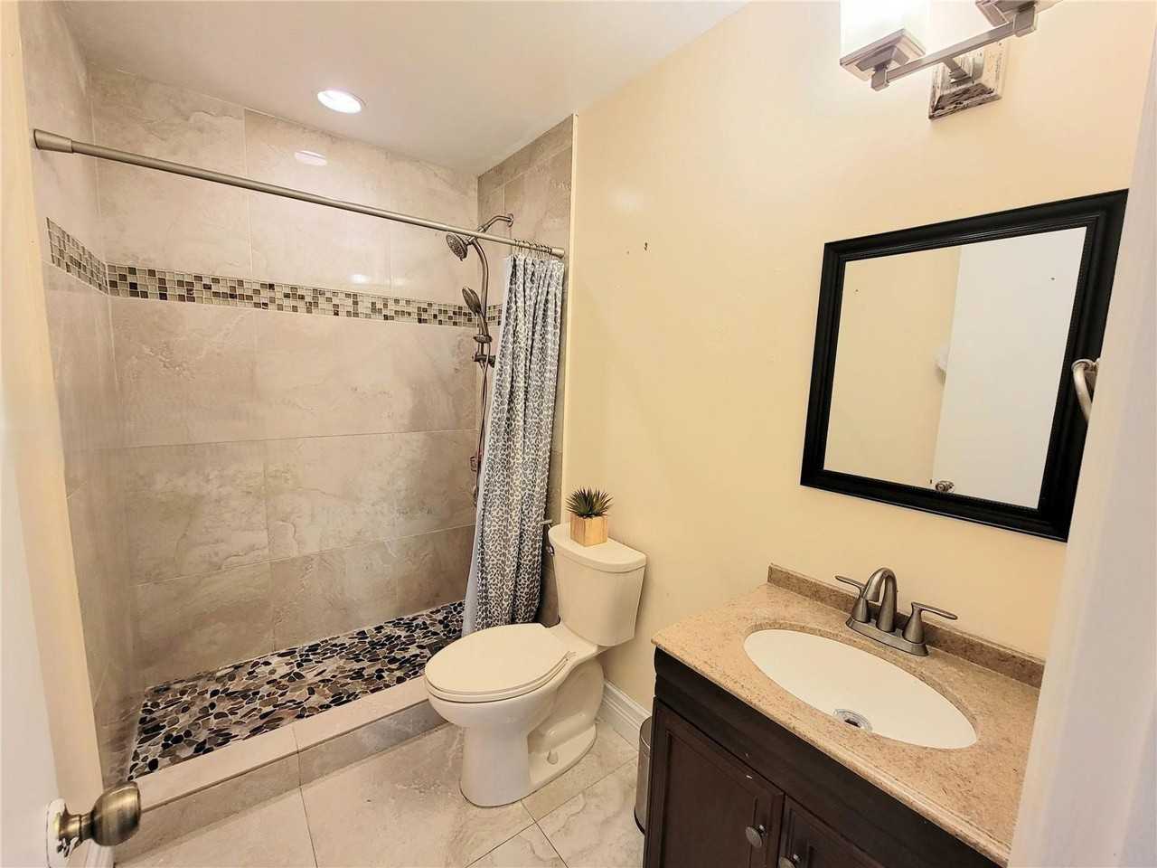 5267 Nw 186th Ln - Photo 3 of 8