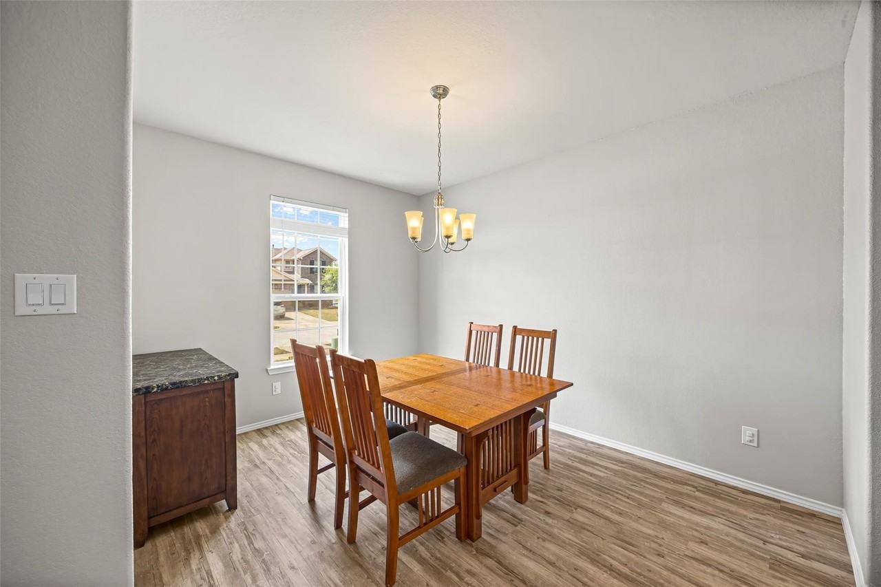 11518 Castle Nugent Ct - Photo 5 of 23