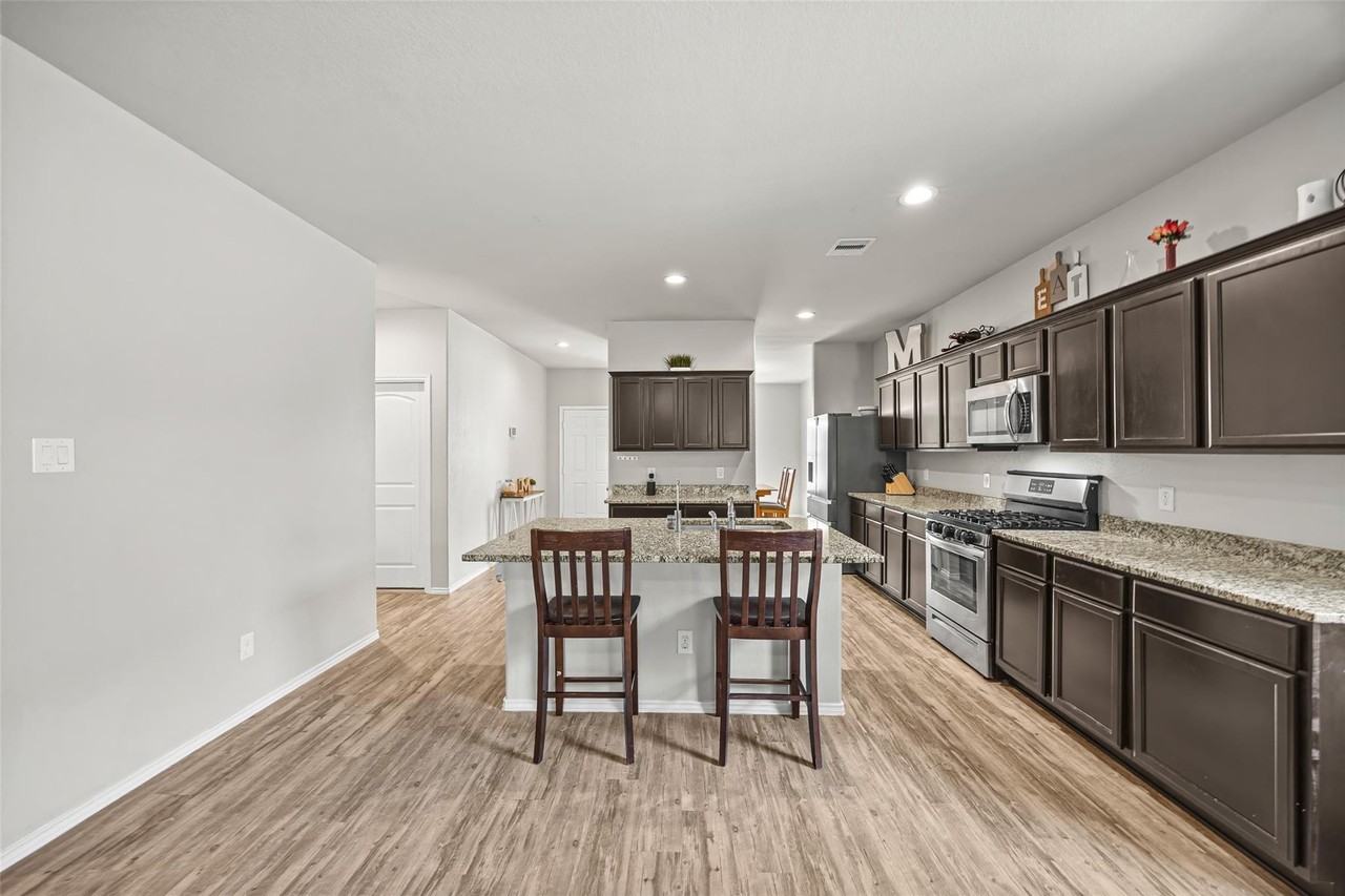 11518 Castle Nugent Ct - Photo 7 of 23
