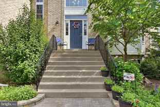 704 Seaton Ct Se - Photo 1 of 1