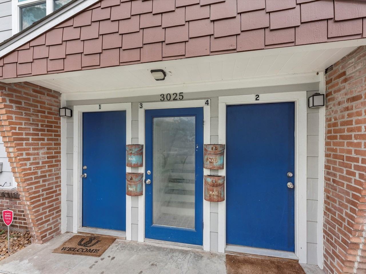 3025 Prospect St - Photo 2 of 11