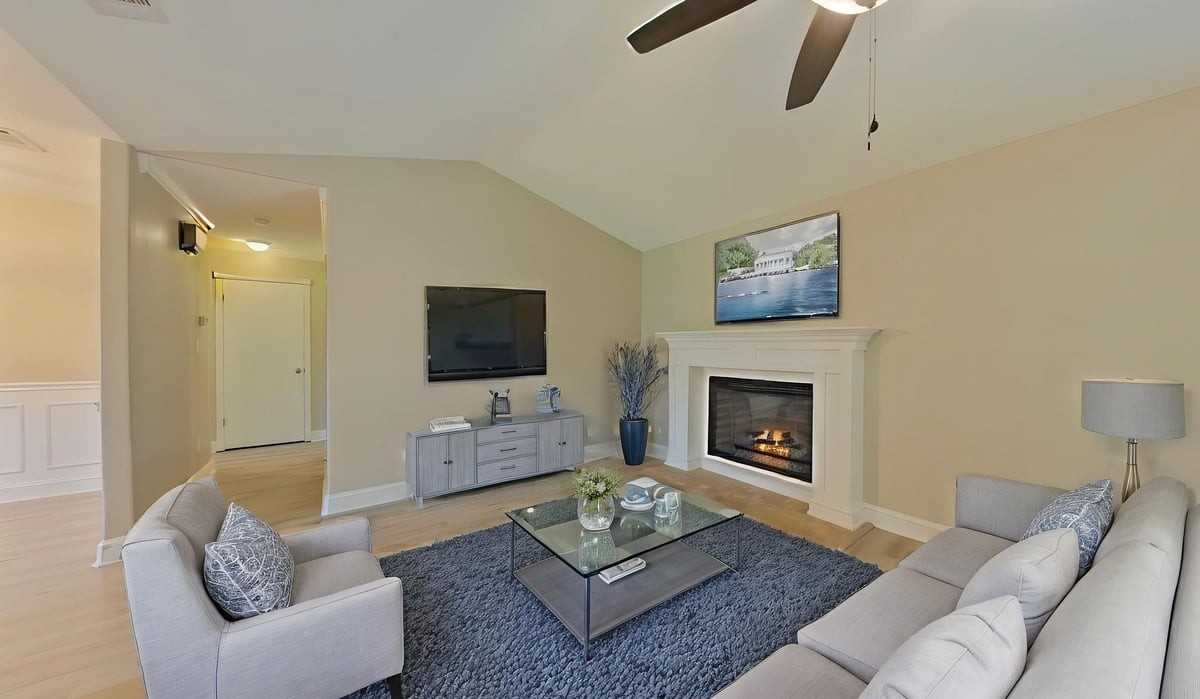 317 Springwood Cir - Photo 6 of 17