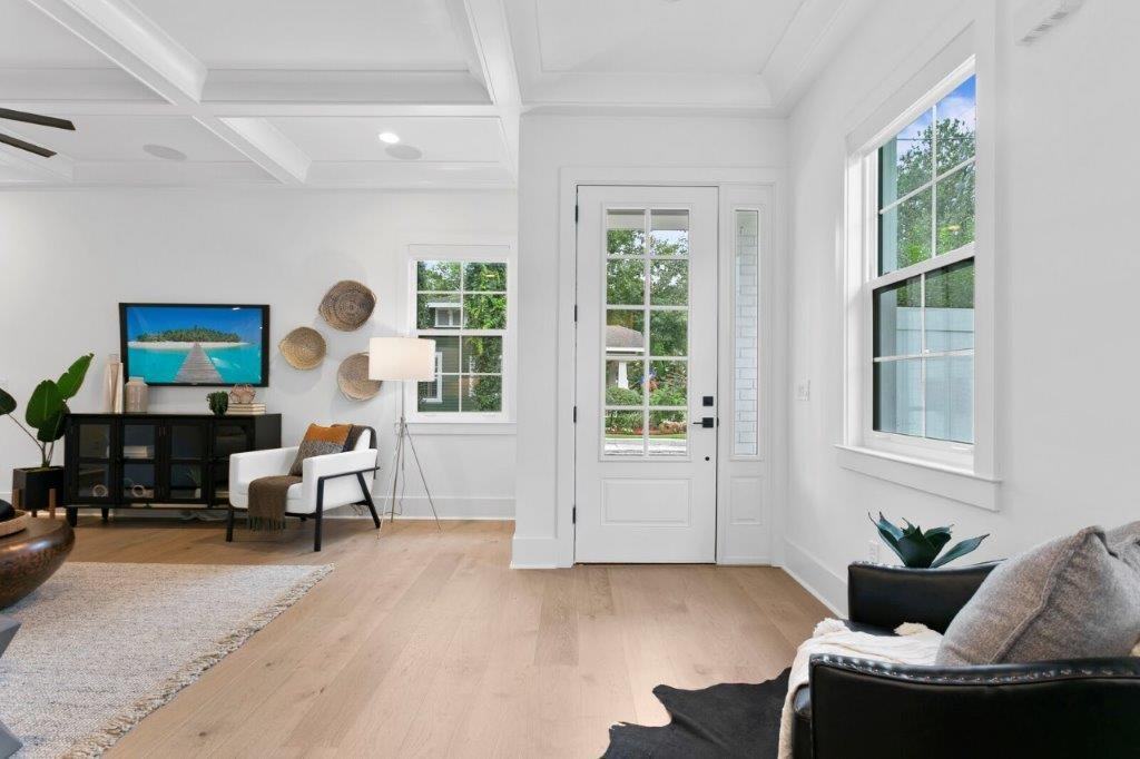 2315 W Mississippi Ave - Photo 2 of 50