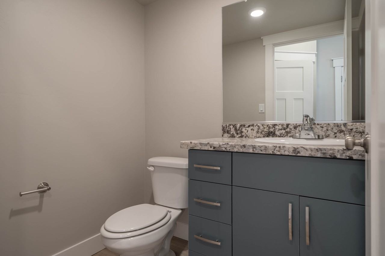 359 N 3Rd W St, #1301 - Photo 2 of 36