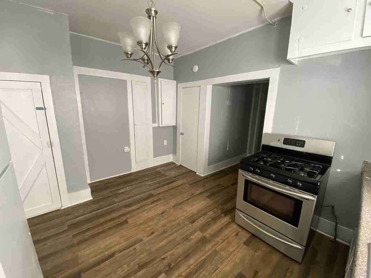 1116 N Bell Ave #5 - Photo 2 of 10