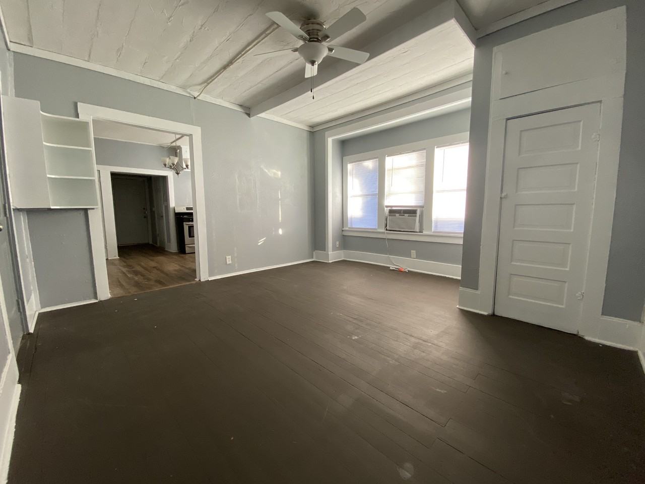 1116 N Bell Ave #5 - Photo 7 of 10