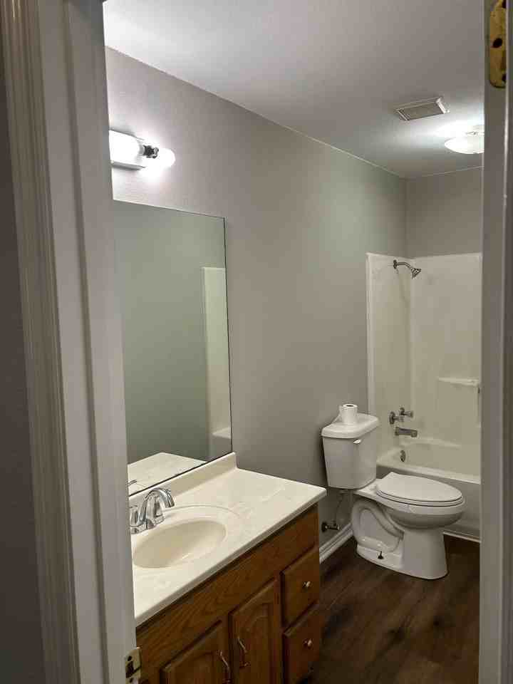 1215 Pine Hill Dr #1215 - Photo 6 of 10