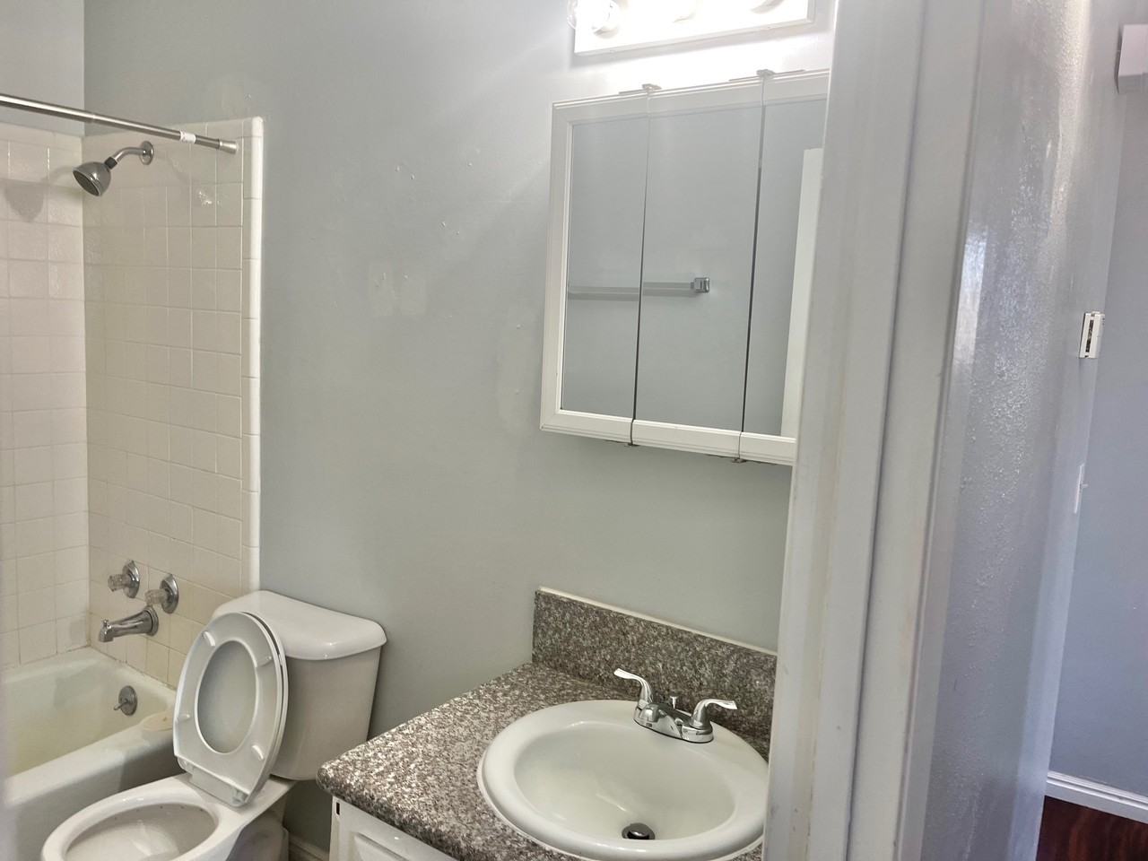 326 Wn, #A - Photo 6 of 21