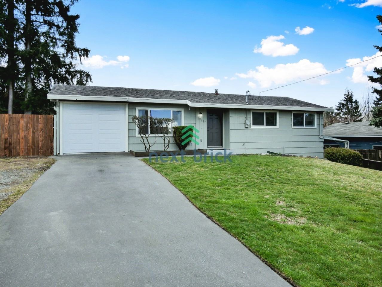 12735 Se 171st Pl - Photo 2 of 26