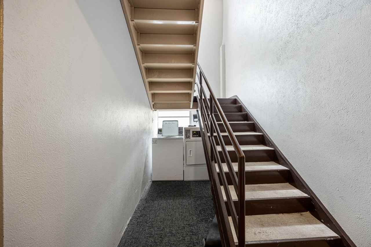 310 N Michigan St #402 - Photo 7 of 20