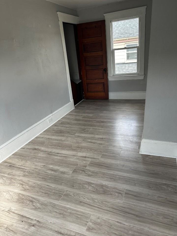 5940 Engel Ave #1 - Photo 4 of 25