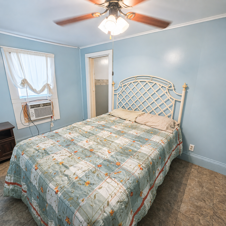 208 W Jefferson St - Photo 6 of 9