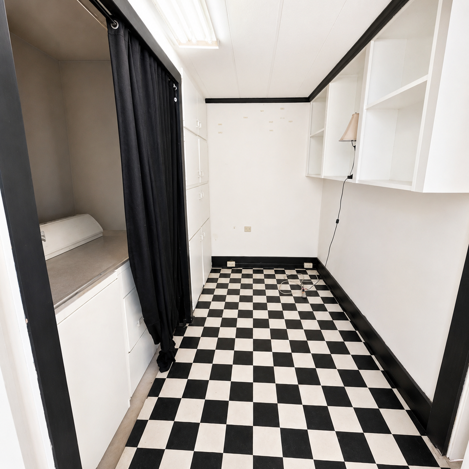 208 W Jefferson St - Photo 7 of 9