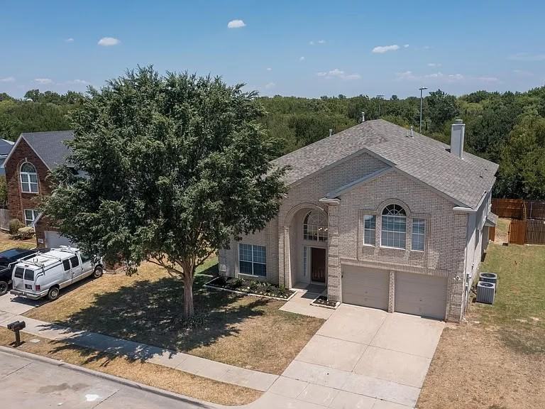427 Magellan Rd - Photo 3 of 38