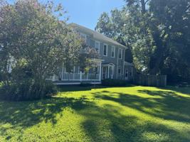 featured image of 4210 Victoria Blvd #C