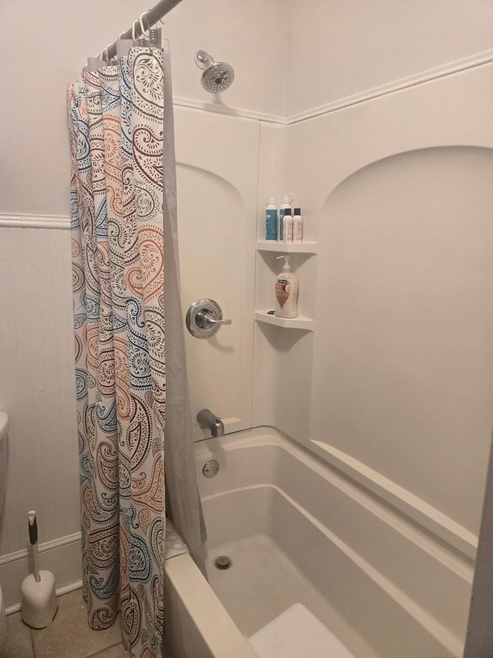 4210 Victoria Blvd #C - Photo 7 of 9