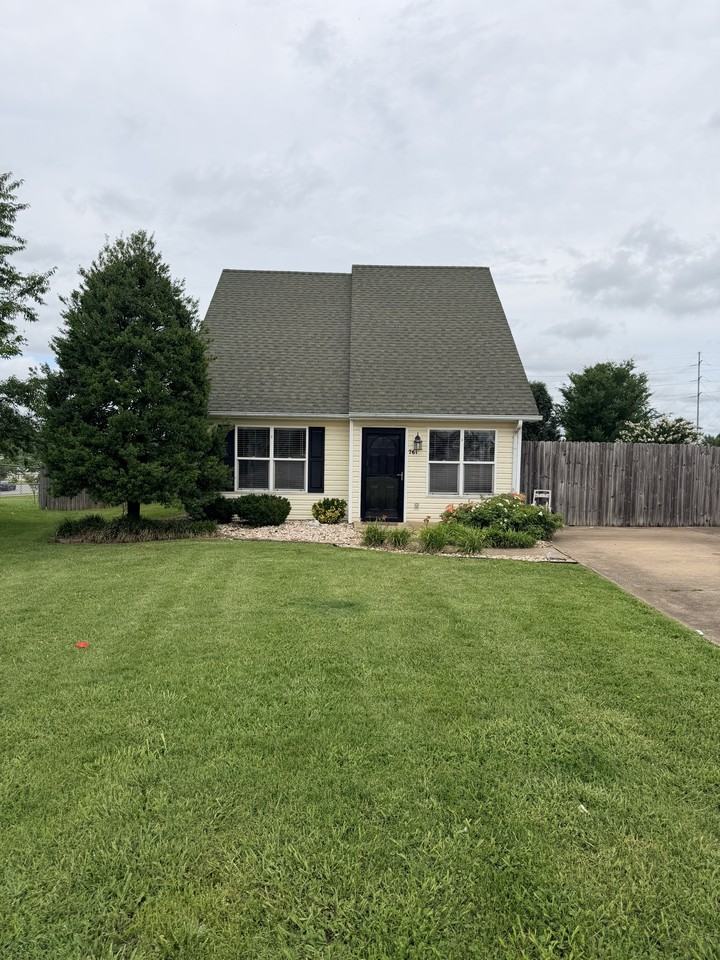 761 Jennings Ct