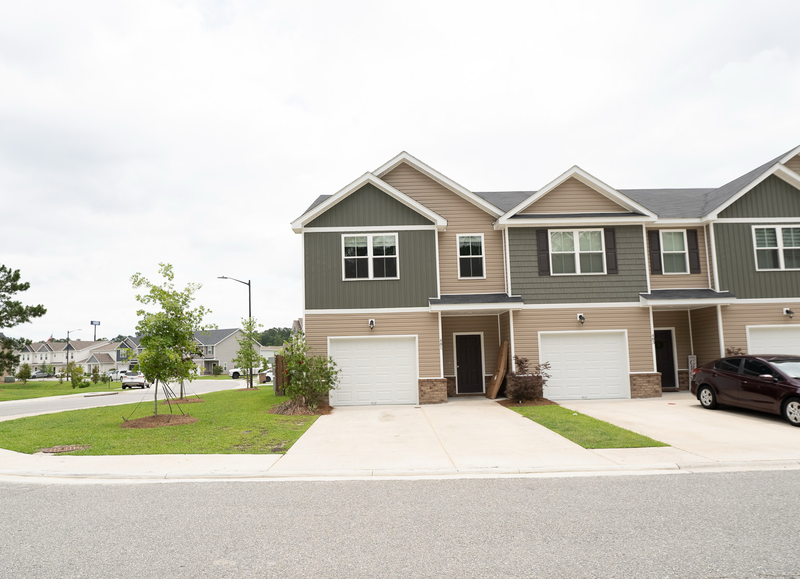481 Governor Treutlen Cir - Photo 4 of 31