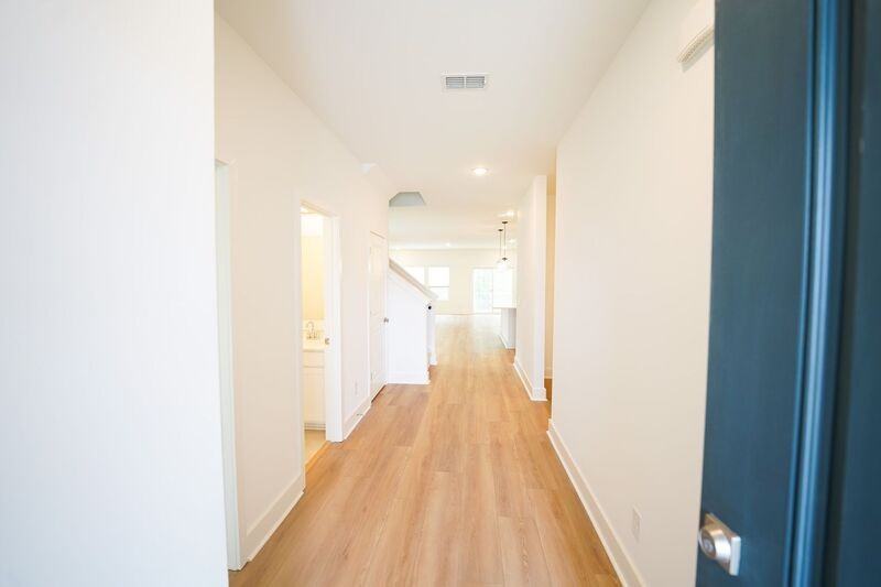 128 Kingswood Cir - Photo 5 of 44