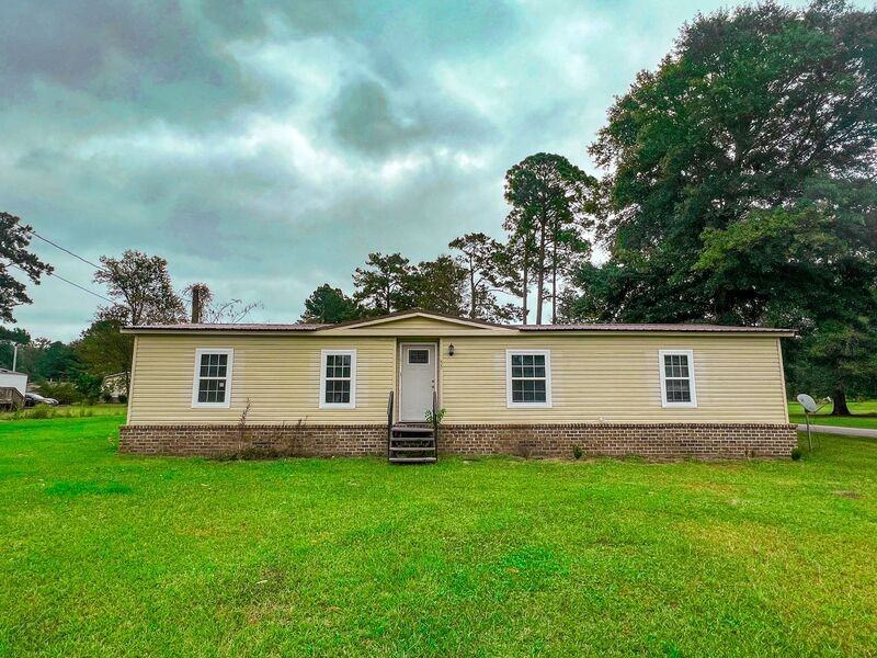 55 Peachtree Dr - Photo 3 of 26