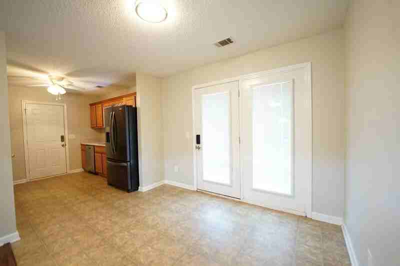 134 Mustang Dr - Photo 7 of 30