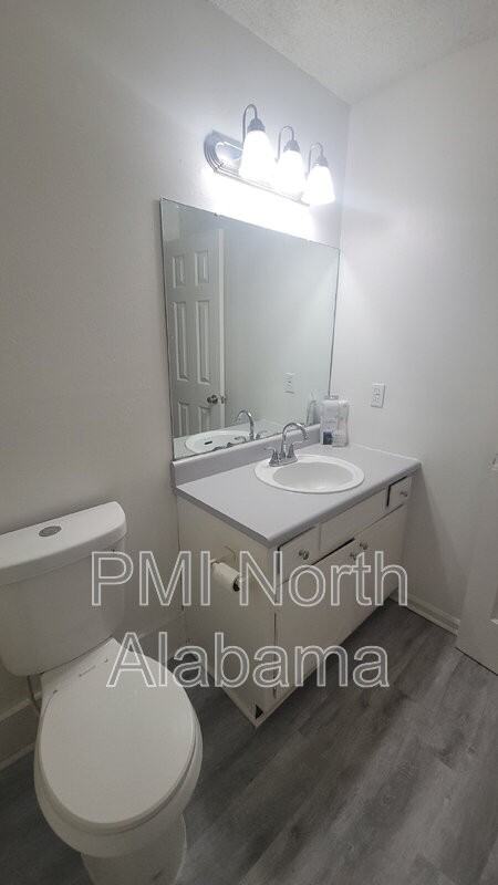 1502 Barrington Rd Nw #A - Photo 6 of 18