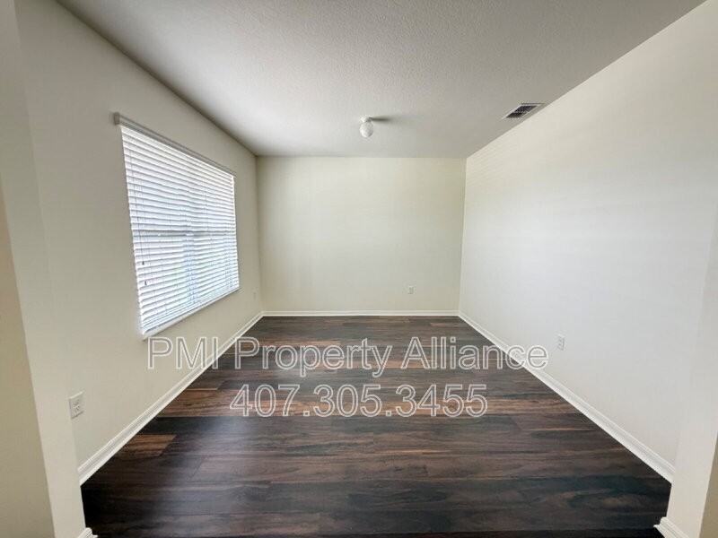 131 Bella Dr - Photo 2 of 29