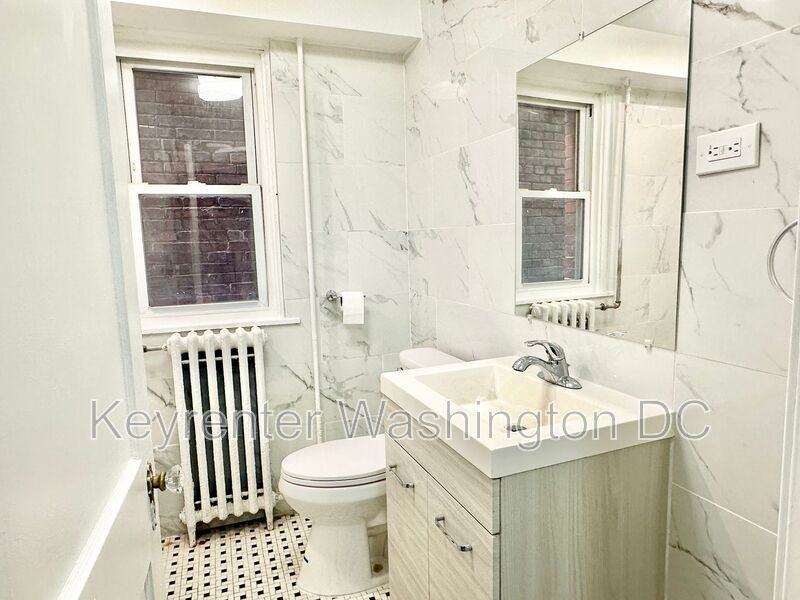 943 Bonifant St #5 - Photo 6 of 20