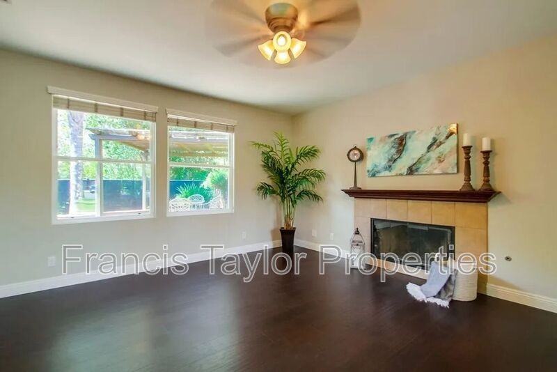 1008 Crystal Springs Pl - Photo 5 of 25