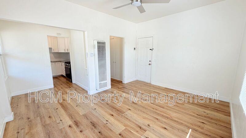 202 E Walnut St #216 - Photo 6 of 11