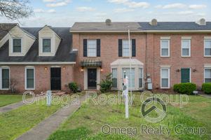 featured image of 6624 E Aberdeen Dr