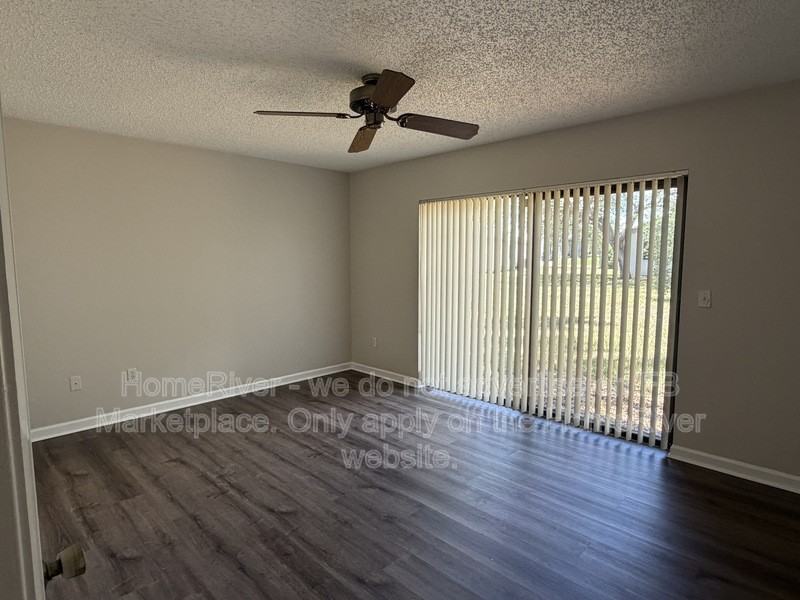 7337 Cone Shell Dr - Photo 7 of 21