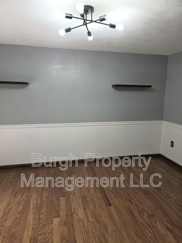 3135 Laurel Ridge Cir - Photo 6 of 17