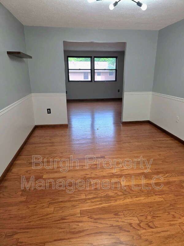 3135 Laurel Ridge Cir - Photo 7 of 17