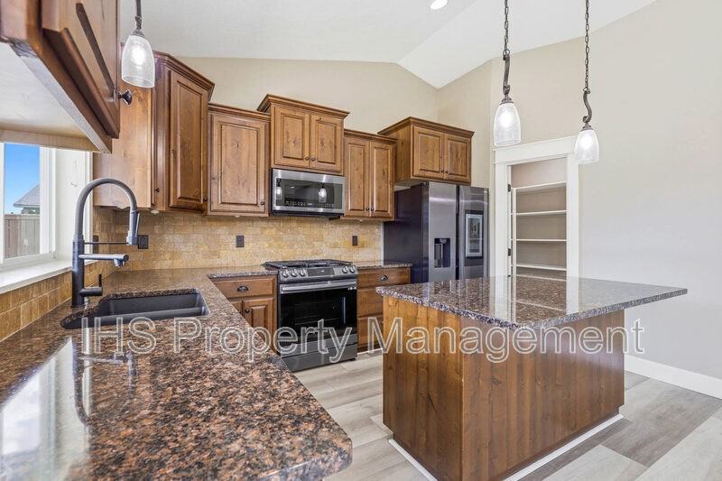 4806 Tamarisk Dr - Photo 7 of 19