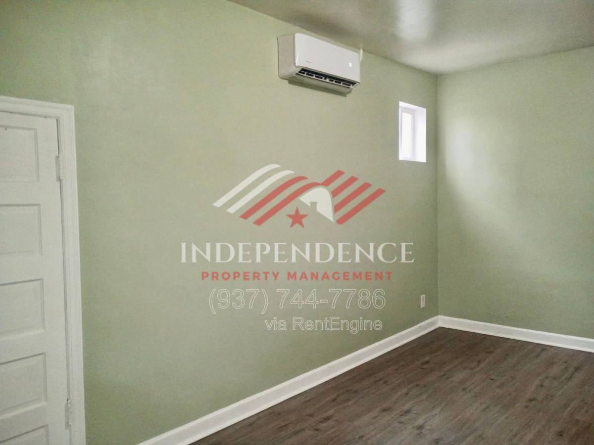408 N Wayne St #11 - Photo 6 of 10