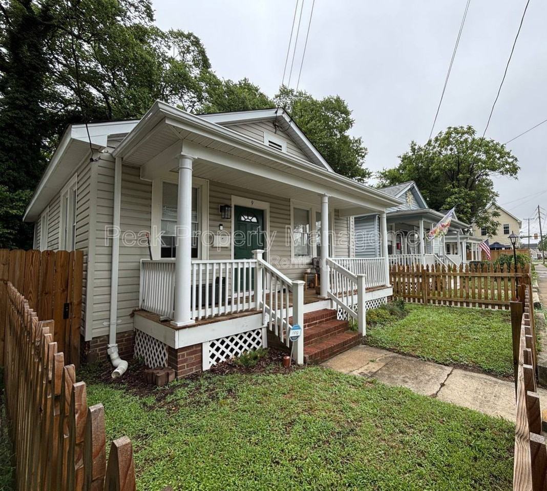 9 W Broad Rock Rd - Photo 3 of 10