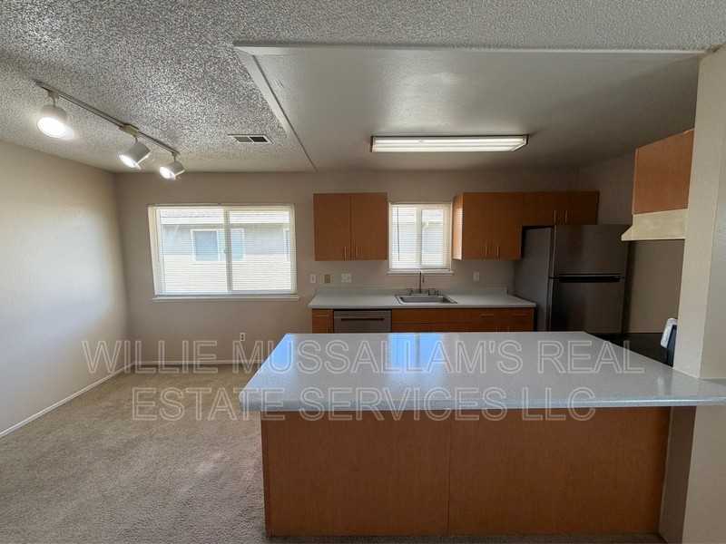 2140 Palisade Ave - Photo 2 of 16