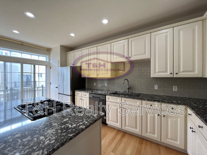 368 Firehouse Pl - Photo 7 of 25